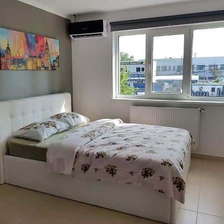Cozy&Elegant New Studio In Бухарест Экстерьер фото