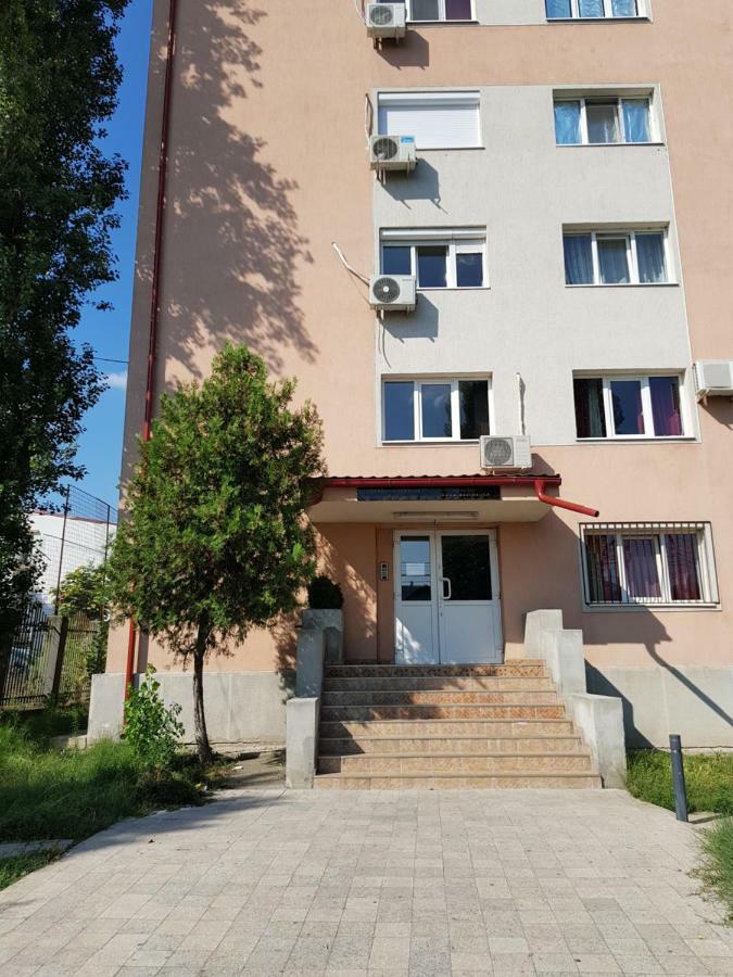 Cozy&Elegant New Studio In Бухарест Экстерьер фото